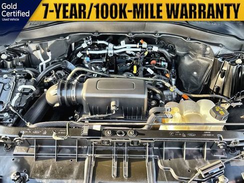 Used 2024 Ford Explorer XLT RWD image 35