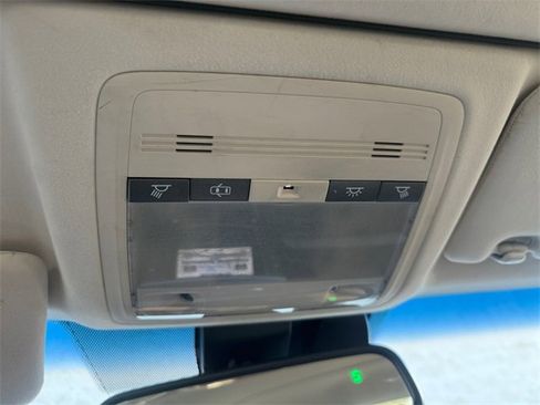 Used 2010 Lexus IS 250C image 22