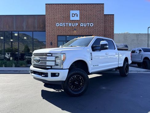 Used 2019 Ford F350 Platinum AWD/4WD image 1