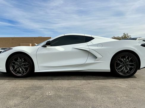 Used 2025 Chevrolet Corvette Stingray Preferred Cpe w/ Z51 Performance Package image 2