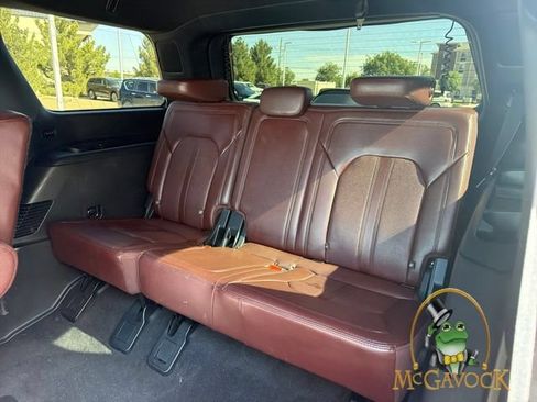Used 2022 Ford Expedition Limited AWD/4WD image 20