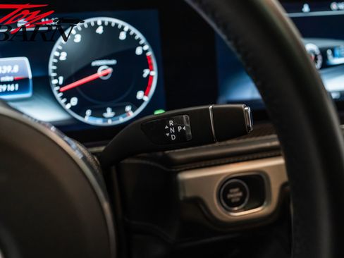 Used 2023 Mercedes-Benz G 550 image 35