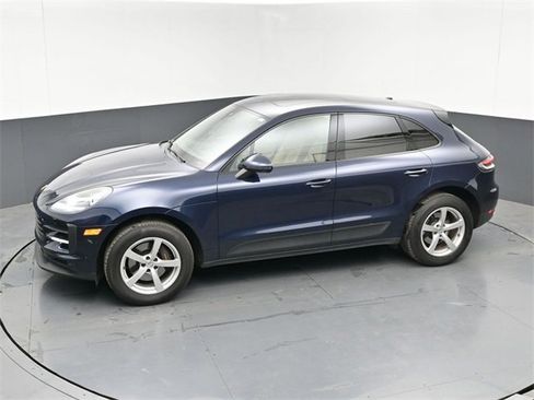 Used 2019 Porsche Macan image 43