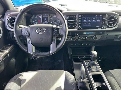 Used 2021 Toyota Tacoma TRD Sport image 20