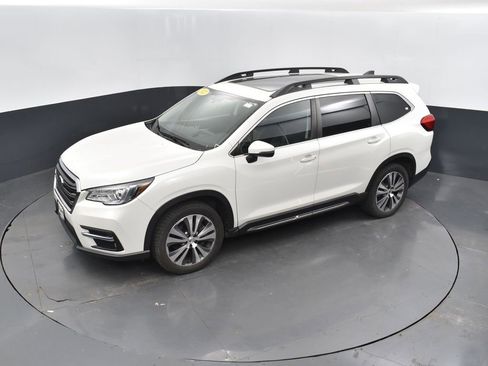 Used 2021 Subaru Ascent Limited image 18