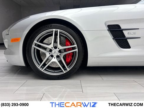 Used 2013 Mercedes-Benz SLS AMG GT Coupe image 14