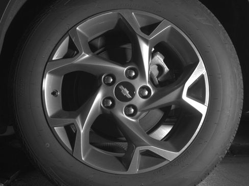 Used 2025 Chevrolet Trax LT w/ LT Convenience Package FWD image 14