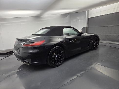 Used 2023 BMW Z4 M40i w/ Premium Package image 35