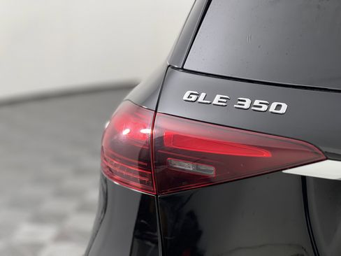 Used 2025 Mercedes-Benz GLE 350 4MATIC image 13