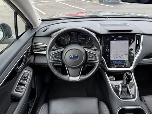 Used 2023 Subaru Outback Limited image 12