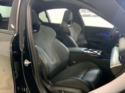 Certified 2025 BMW M5 w/ Executive Package image 18