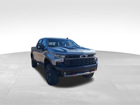 Certified 2023 Chevrolet Silverado 1500 ZR2 image 7