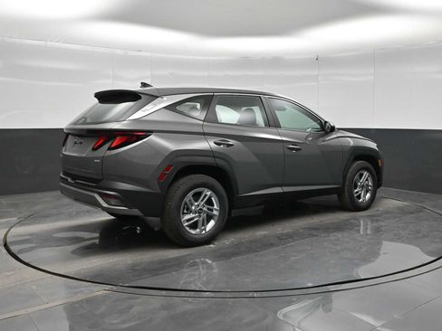 New 2026 Hyundai Tucson SE AWD/4WD image 7