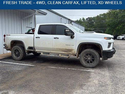 Used 2022 Chevrolet Silverado 2500 Custom w/ Custom Value Package AWD/4WD image 1