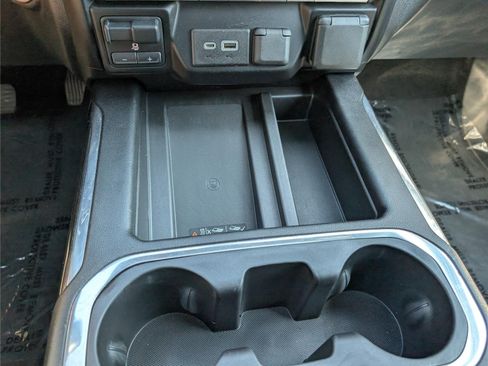 Used 2020 GMC Sierra 2500 AT4 w/ AT4 Premium Package AWD/4WD image 28
