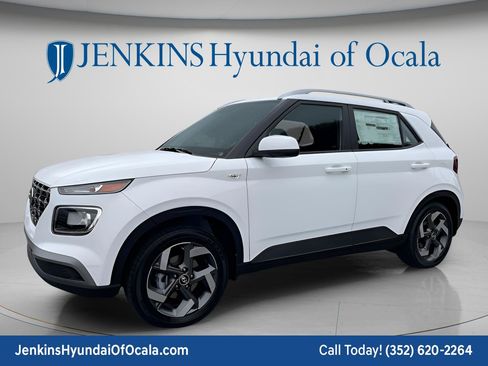 New 2026 Hyundai Venue SEL FWD image 13
