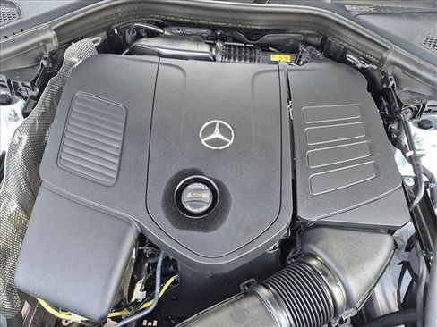 Certified 2026 Mercedes-Benz GLC 300 image 21