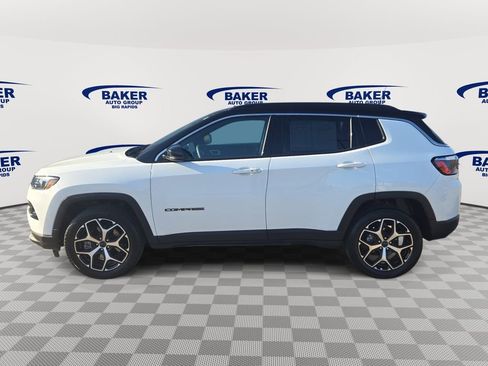 Used 2025 Jeep Compass Limited AWD/4WD image 8