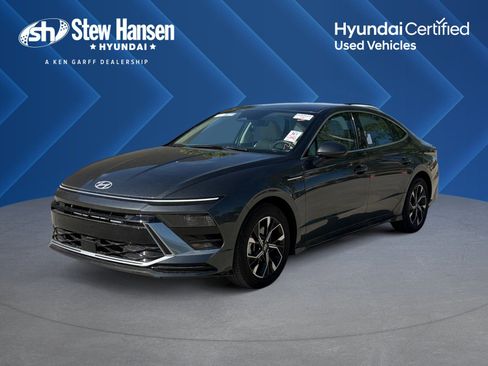 Certified 2025 Hyundai Sonata SEL FWD image 1