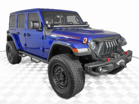 Used 2018 Jeep Wrangler Unlimited Rubicon image 3