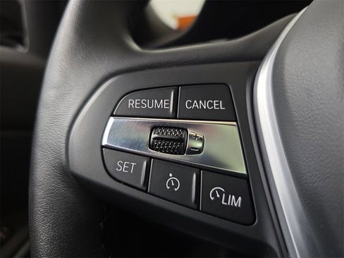 Used 2020 BMW 330i xDrive Sedan w/ Convenience Package image 19