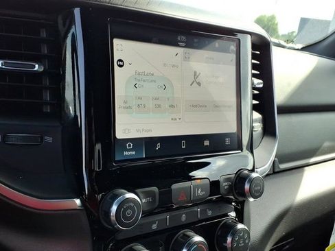 New 2026 RAM 1500 Big Horn AWD/4WD image 8