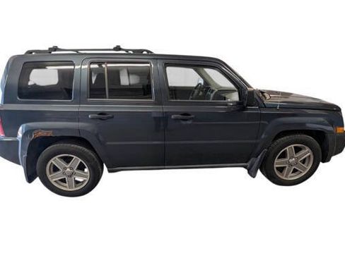 Used 2008 Jeep Patriot Sport AWD/4WD image 7