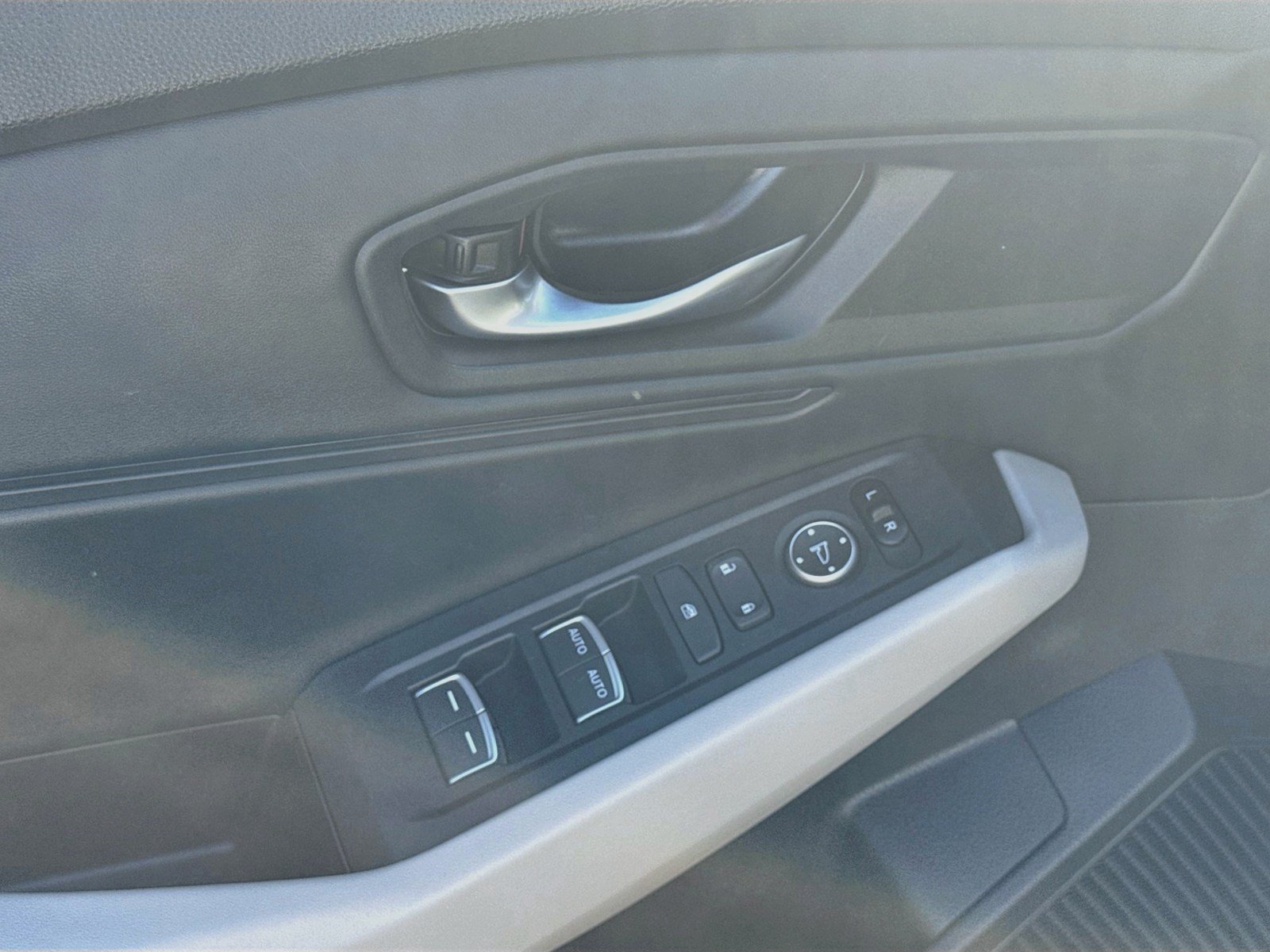 Used 2026 Honda Accord SE image 17