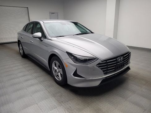 Used 2023 Hyundai Sonata SE FWD image 13