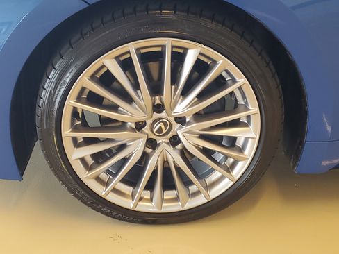 Certified 2023 Lexus IS 300 w/ Premium Package image 6