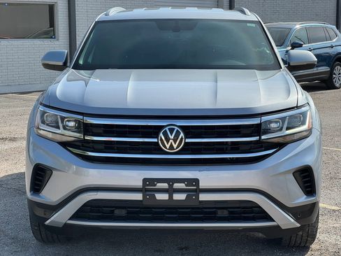 Used 2020 Volkswagen Atlas Cross Sport SE w/ Towing Package AWD/4WD image 10