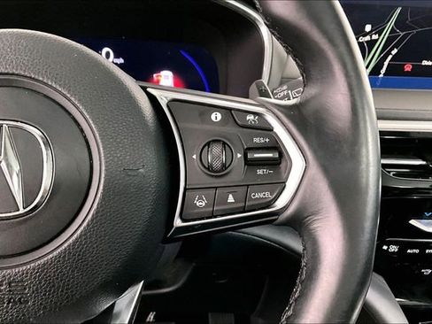 Used 2023 Acura MDX SH-AWD w/ Technology Package image 19