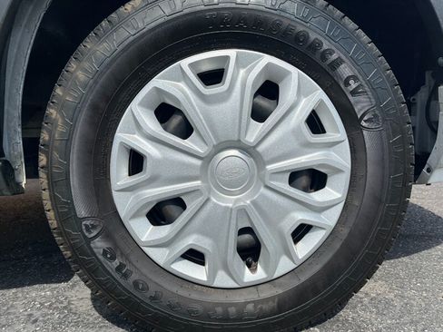 Used 2022 Ford Transit 350 XLT RWD image 34
