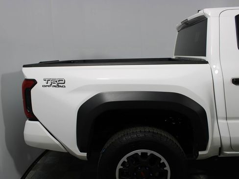 Used 2024 Toyota Tacoma TRD Off-Road image 35