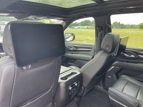 Used 2021 GMC Yukon Denali w/ Denali Ultimate Package RWD image 39