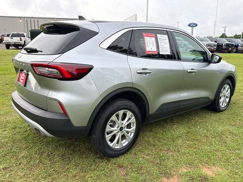 Used 2024 Ford Escape Active FWD image 8