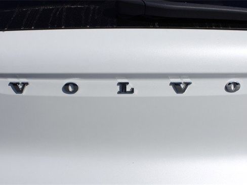 Used 2021 Volvo XC40 P8 Recharge w/ Advanced Package image 52