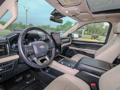 Used 2022 Ford Expedition Max Platinum AWD/4WD image 17