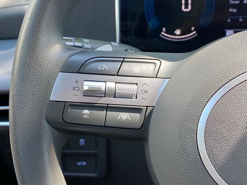 Used 2025 Hyundai Sonata SEL FWD image 17