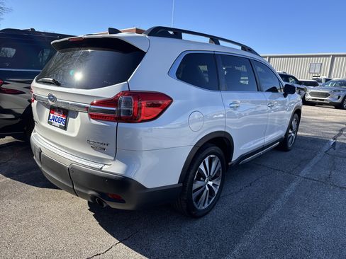 Used 2019 Subaru Ascent Touring image 2