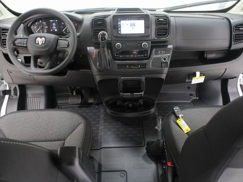 Used 2025 RAM ProMaster 2500 w/ Storage Group image 8
