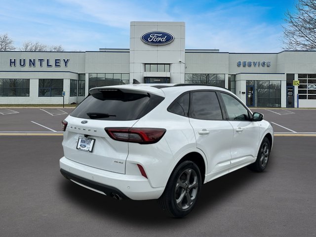 Used 2023 Ford Escape ST-Line Select w/ Tech Pack #1 AWD/4WD image 4