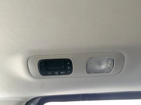 Used 2025 Honda Odyssey EX-L image 47