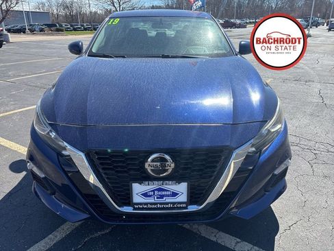 Used 2019 Nissan Altima 2.5 S image 2