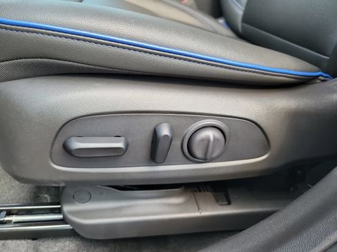 Used 2025 Buick Envista Sport Touring FWD image 12