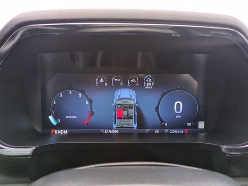 Used 2025 Ford F150 Lariat w/ Equipment Group 501A Mid AWD/4WD image 15