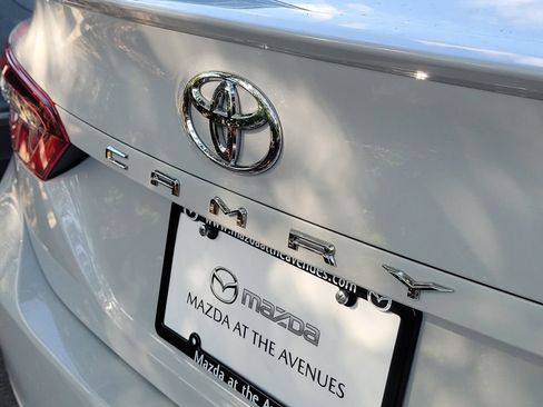 Used 2024 Toyota Camry SE FWD image 19