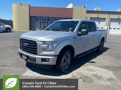 Used 2016 Ford F150 XLT w/ Equipment Group 302A Luxury AWD/4WD image 4