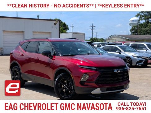 Used 2023 Chevrolet Blazer LT w/ Convenience Package FWD image 1