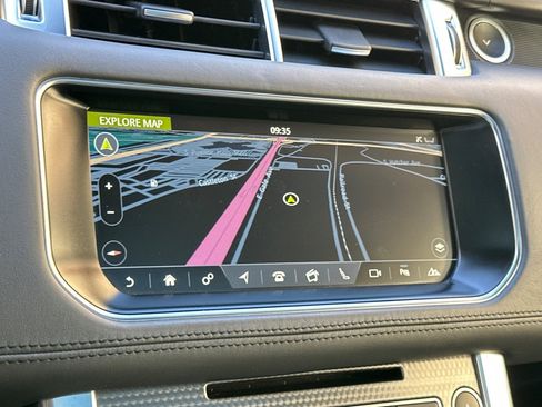 Used 2017 Land Rover Range Rover Sport HSE Dynamic image 22